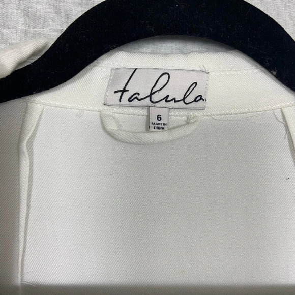 Talula  Aritzia classic white Kent lightweight open blazer Sz 6 - Picture 9 of 16